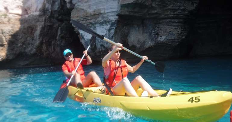 Menorca en Kayak